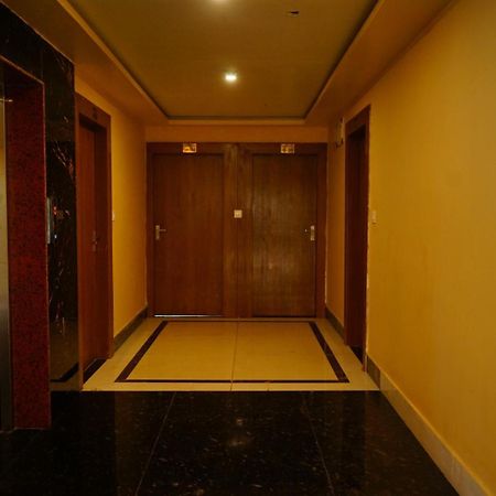 Subarnarekha Inn Jhargram Buitenkant foto