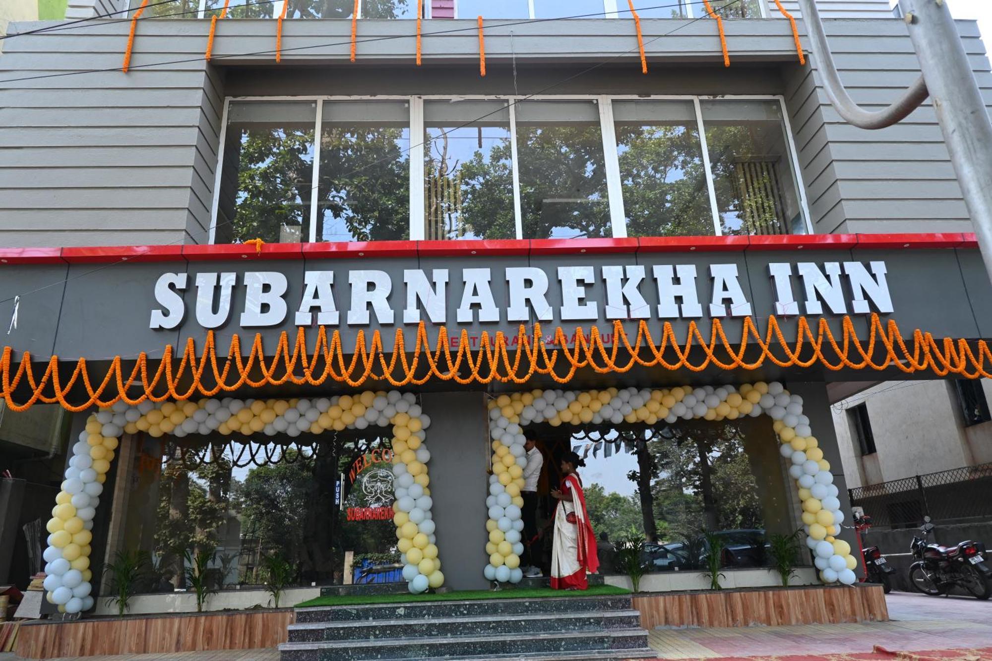 Subarnarekha Inn Jhargram Buitenkant foto