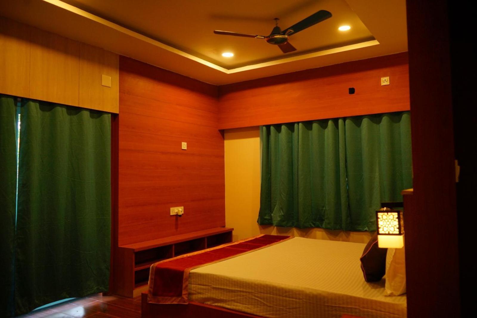 Subarnarekha Inn Jhargram Buitenkant foto