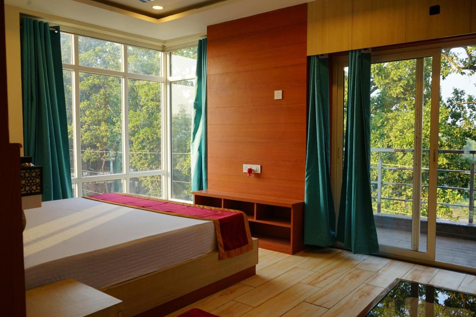 Subarnarekha Inn Jhargram Buitenkant foto